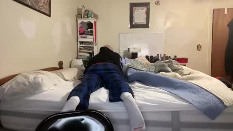 Snapshot of bigbackmuscles1296 chatting on 02/17/26, 10:27 Mr. Muscle Monster online show from 02/17/26, 10:27