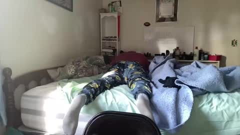 Snapshot of bigbackmuscles1296 chatting on 03/21/26, 01:58 Mr. Muscle Monster online show from 03/21/26, 01:58