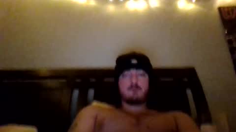 Snapshot of bigballzinface chatting on 01/11/26, 11:37 bigballzinface online show from 01/11/26, 11:37