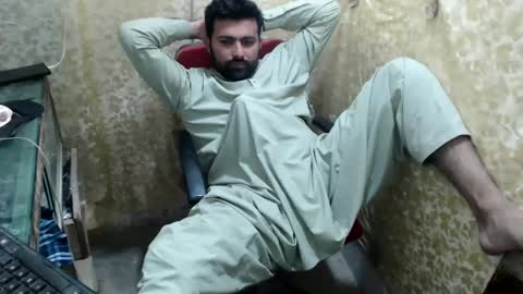 Snapshot of bigbbc999 chatting on 01/31/25, 04:47 arab bbc online show from 01/31/25, 04:47