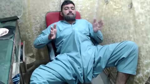 Snapshot of bigbbc999 chatting on 02/05/25, 04:59 arab bbc online show from 02/05/25, 04:59