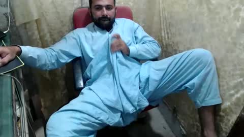 Snapshot of bigbbc999 chatting on 11/13/25, 04:44 arab bbc online show from 11/13/25, 04:44