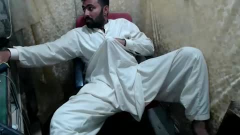 Snapshot of bigbbc999 chatting on 11/21/25, 04:44 arab bbc online show from 11/21/25, 04:44