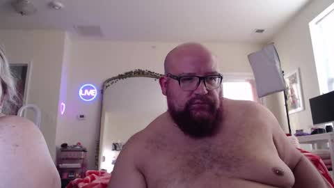 BigBear4Cuddles online show from 04/16/26, 11:07