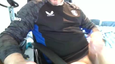 bigbisi69 online show from 05/18/26, 02:12