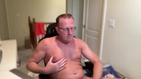 Snapshot of bigblondviking chatting on 05/14/26, 05:42 bigblondviking online show from 05/14/26, 05:42