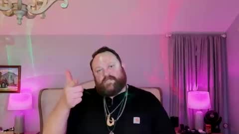 Snapshot of bigboi1o11 chatting on 11/24/25, 10:15 Bigboi1o11 online show from 11/24/25, 10:15