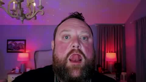 Snapshot of bigboi1o11 chatting on 02/20/26, 09:43 Bigboi1o11 online show from 02/20/26, 09:43