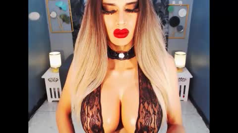 Loraine Cruz online show from 04/29/26, 11:47
