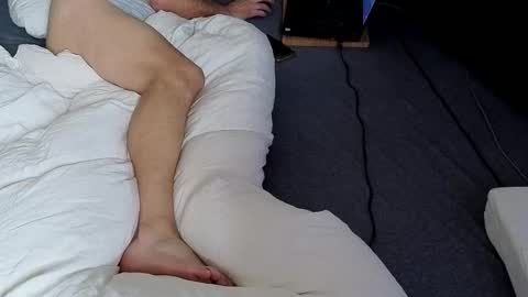 8 inch big head throbbing gristle online show from 10/12/25, 09:30