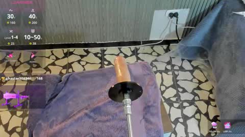 VIOLETA online show from 11/18/25, 08:46