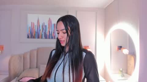   online show from 01/18/25, 10:17