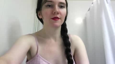 Isabella online show from 09/16/25, 08:32