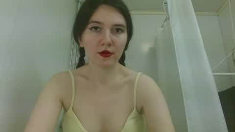 Isabella online show from 04/02/26, 03:48