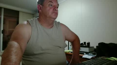 Snapshot of bigboybenny176 chatting on 04/05/26, 01:19 bigboybenny176 online show from 04/05/26, 01:19