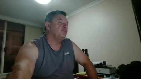 Snapshot of bigboybenny176 chatting on 04/06/26, 11:00 bigboybenny176 online show from 04/06/26, 11:00