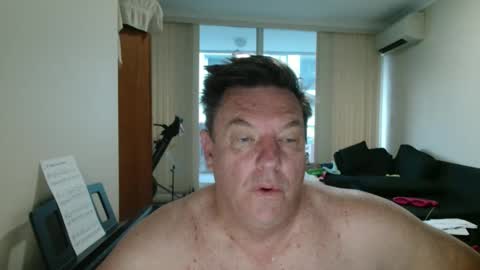 Snapshot of bigboybenny176 chatting on 04/19/26, 08:22 bigboybenny176 online show from 04/19/26, 08:22