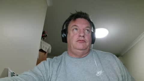 Snapshot of bigboybenny176 chatting on 07/11/26, 03:59 bigboybenny176 online show from 07/11/26, 03:59