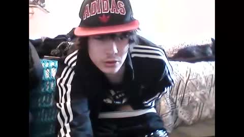 Snapshot of bigbrad0636 chatting on 02/05/25, 04:14 AllOfTheLovin online show from 02/05/25, 04:14