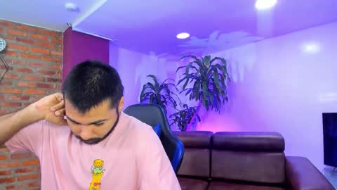 MOD ramon My team is mickey and roman online show from 12/16/25, 01:05