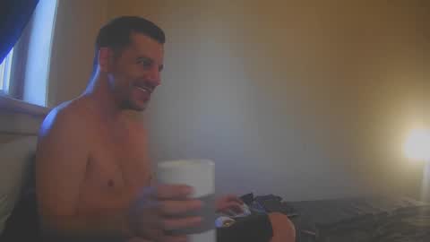 Jon - Im Straight online show from 12/01/25, 05:40