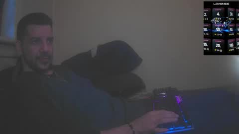 Snapshot of bigcawwwk chatting on 04/15/26, 11:27 Jon - Im Straight online show from 04/15/26, 11:27