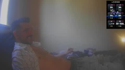 Snapshot of bigcawwwk chatting on 05/18/26, 05:41 Jon - Im Straight online show from 05/18/26, 05:41