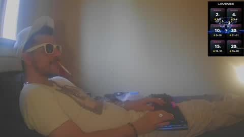 Snapshot of bigcawwwk chatting on 05/19/26, 05:52 Jon - Im Straight online show from 05/19/26, 05:52