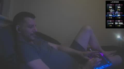 Snapshot of bigcawwwk chatting on 06/08/26, 01:28 Jon - Im Straight online show from 06/08/26, 01:28