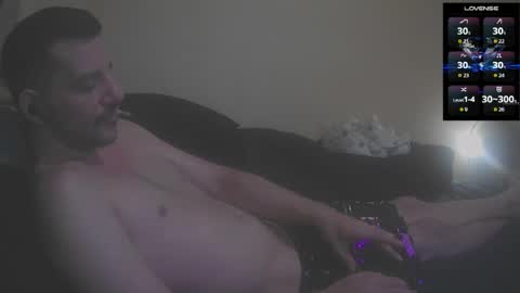 Snapshot of bigcawwwk chatting on 07/28/26, 03:21 Jon - Im Straight online show from 07/28/26, 03:21