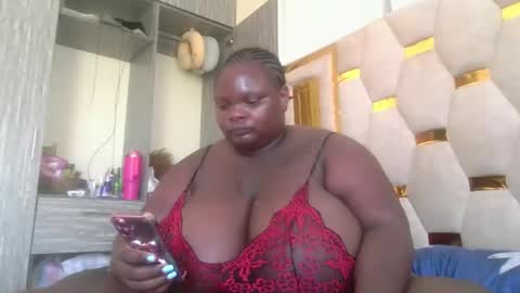 bigchocotities online show from 11/03/25, 09:21