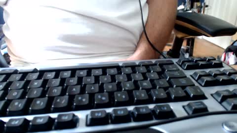 Snapshot of bigcock4u2cme chatting on 07/21/26, 03:03 bigcock4u2cme online show from 07/21/26, 03:03