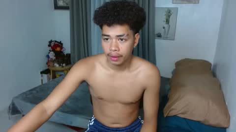 Snapshot of bigcock_moreno chatting on 03/04/26, 04:29 Nj online show from 03/04/26, 04:29