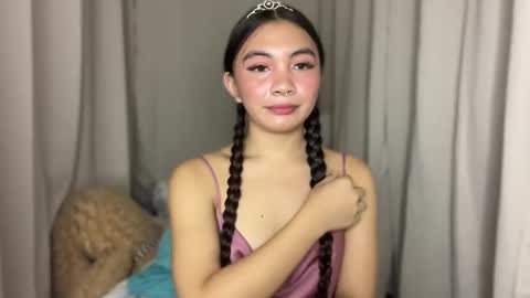 Snapshot of bigcock_yeng chatting on 02/28/25, 02:09 Yeng online show from 02/28/25, 02:09