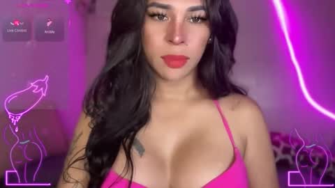 queen amanda online show from 12/14/25, 05:02