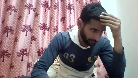 akash online show from 02/19/25, 05:49