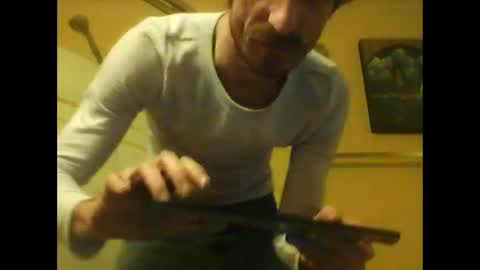 Snapshot of bigcockj808209 chatting on 11/14/25, 05:00 bigcockj808209 online show from 11/14/25, 05:00