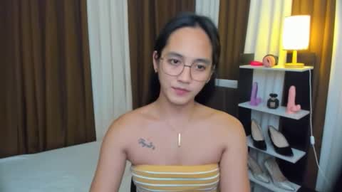 SUCK ME TILL I EXPLODE online show from 10/20/25, 12:16