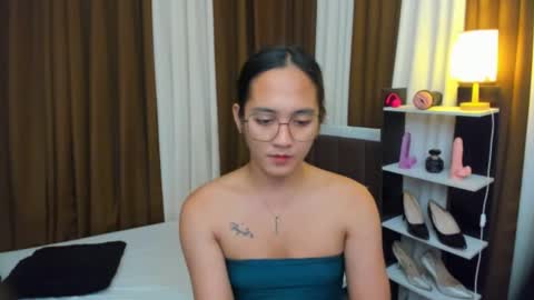 SUCK ME TILL I EXPLODE online show from 10/24/25, 01:29