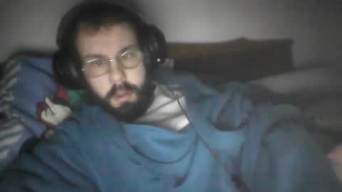 Snapshot of bigcookboy94 chatting on 12/26/24, 01:32 bigcookboy94 online show from 12/26/24, 01:32