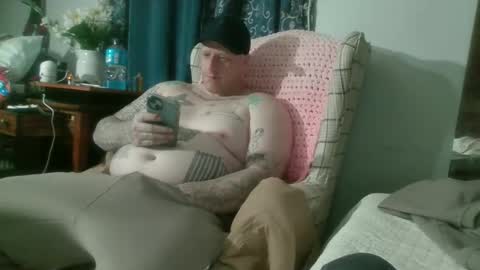 bigdaddy776389 online show from 12/17/25, 03:56