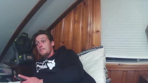 Snapshot of bigdaddycumz chatting on 12/08/24, 11:08 Bigdaddycumz online show from 12/08/24, 11:08