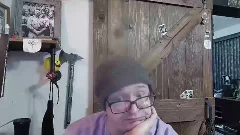 Snapshot of bigdbrillion chatting on 02/03/25, 12:04 Darryl online show from 02/03/25, 12:04