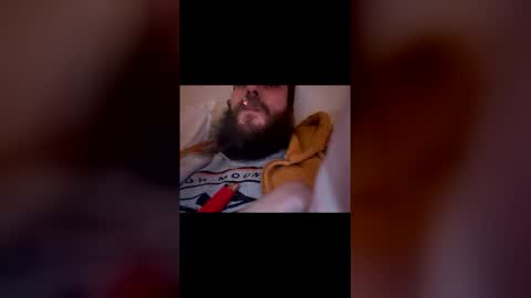 Snapshot of bigdick686268 chatting on 12/18/25, 08:26 Pac Man Sex online show from 12/18/25, 08:26