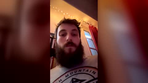 Snapshot of bigdick686268 chatting on 12/21/25, 03:52 Pac Man Sex online show from 12/21/25, 03:52