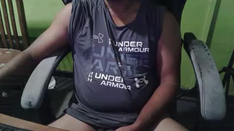 Snapshot of bigdickguyaux chatting on 01/13/26, 01:00 bigdickguyaux online show from 01/13/26, 01:00