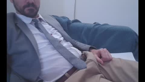 Snapshot of bigdicklikeanalsex chatting on 04/15/26, 09:37 bigcocky online show from 04/15/26, 09:37