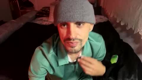 Snapshot of bigdickpapishampoo chatting on 02/13/26, 09:27 bigdickpapishampoo online show from 02/13/26, 09:27