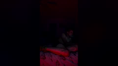 Snapshot of bigdickpapishampoo chatting on 03/15/26, 08:53 bigdickpapishampoo online show from 03/15/26, 08:53