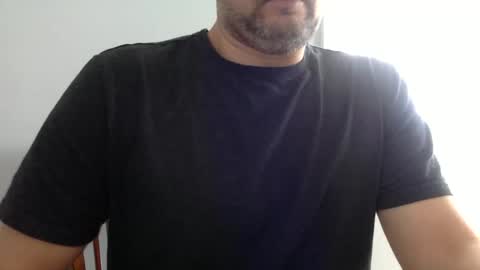 Snapshot of bigdickshowoff9877 chatting on 01/10/26, 05:26 Bigdickshowoff9877 online show from 01/10/26, 05:26